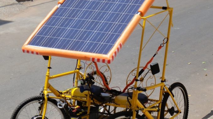 bientot-des-vehicules-solaires-100-marocains-dans-les-zones-rurales