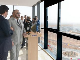 الملك محمد السادس يزور محطتي نور 2 و 3 ويعطي انطلاقة أشغال انجاز محطة نور ورزازات 4