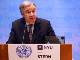 Le Secrétaire général de l’ONU, António Guterres, prononce un discours à la New York University