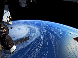 Typhon sur le sud du Japon, avions et trains bloqués