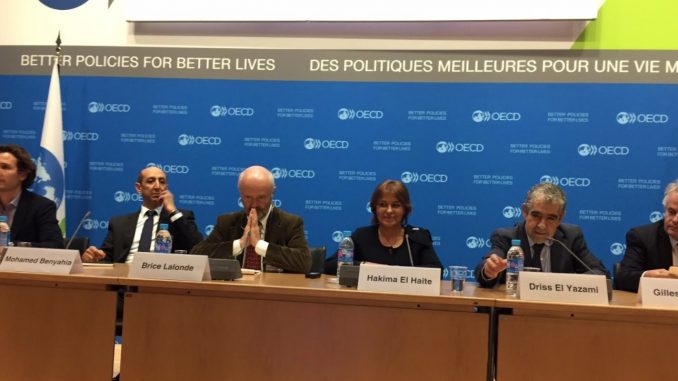 Séminaire de haut niveau sous le thème « Climat-Action: de la COP22 à la COP23″. Séminaire de haut niveau sous le thème « Climat-Action: de la COP22 à la COP23″.