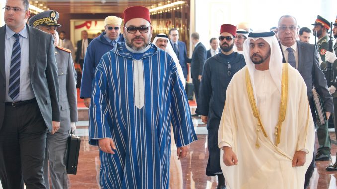 Arrivée de Sa Majesté le Roi Mohammed VI à Abou Dhabi pour une visite d'amitié et de travail aux Émirats arabes unis Arrivée de Sa Majesté le Roi Mohammed VI à Abou Dhabi pour une visite d'amitié et de travail aux Émirats arabes unis