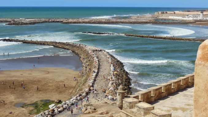 La plage des Oudayas de Rabat