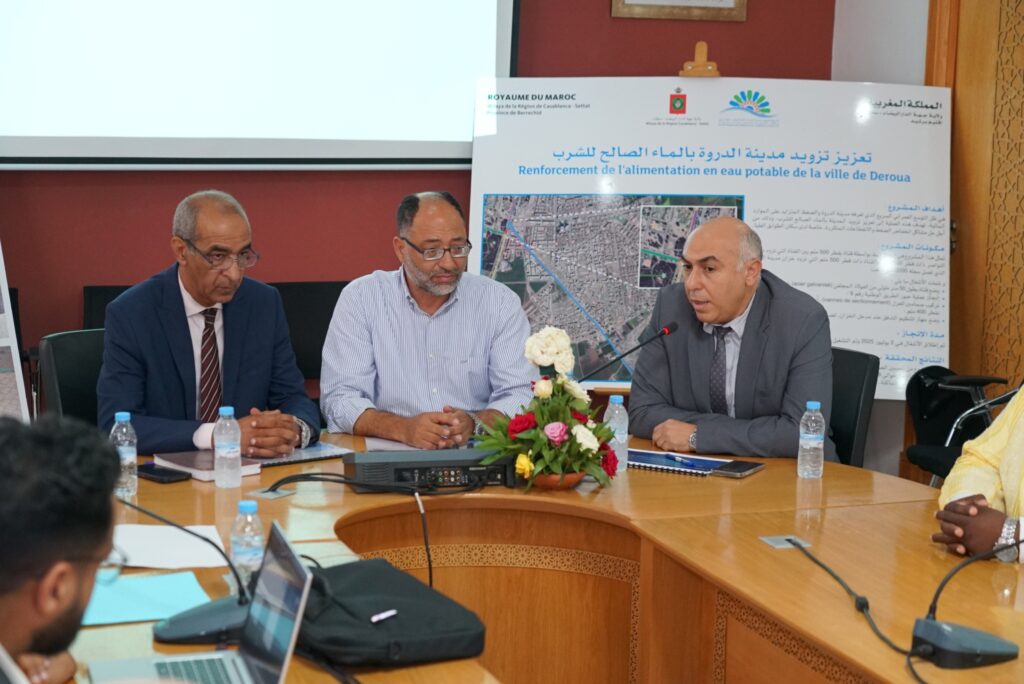 La SRM Casablanca-Settat renforce l’approvisionnement en eau potable à Deroua grâce à un raccordement rapide au réseau principal de Nouaceur.